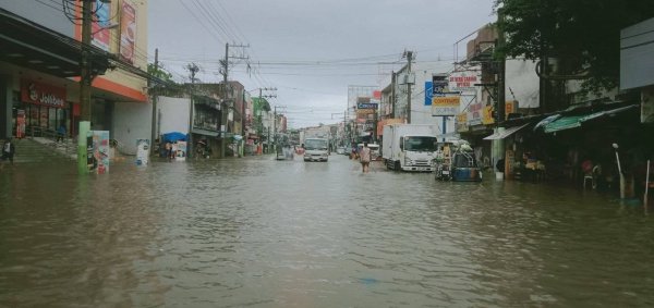 10倍配资可以找谁代注册 台风“韦帕”致菲律宾超126万人受灾 多地发布最高级别暴雨预警